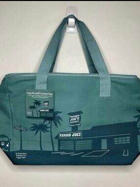 NWT:  Trader Joe’ Insulated Cooler Bag – 8 gallons:  Dusty Blue